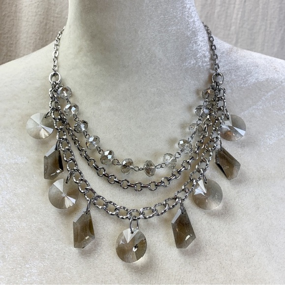 Loft Multi strand iridescent acrylic gem Necklace - Picture 1 of 5